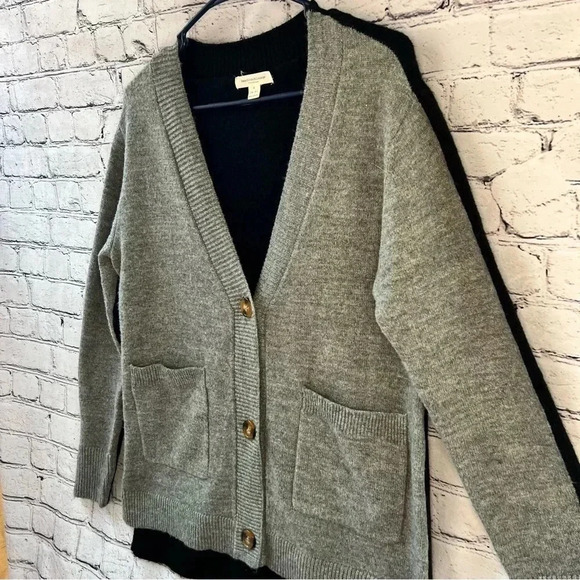 Beach Lunch Lounge Women’s Color block Button Down Cardigan Sweater Small‎ - Picture 3 of 7